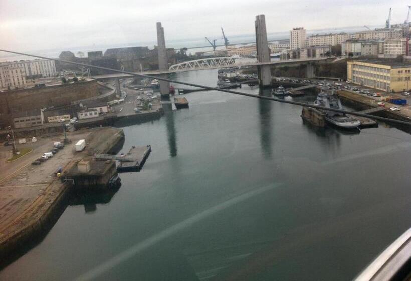 ベッドアンドブレックファースト Chez Yolande