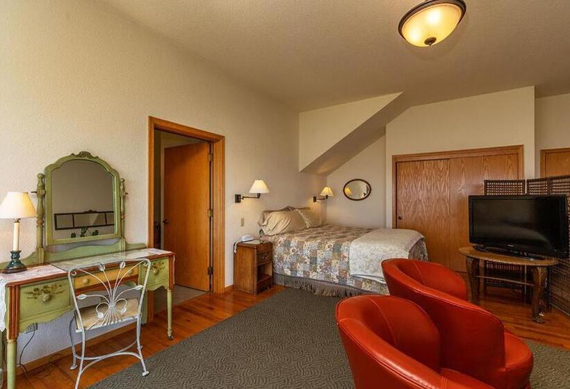 مبيت وإفطار Turtle Rocks Oceanfront Inn