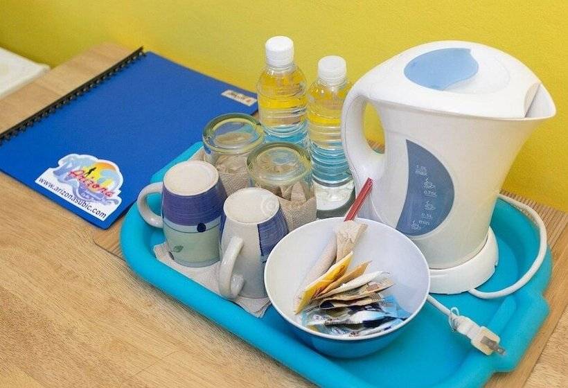 هتل Arizona Beach Resort, Subic Bay, Philippines 2200