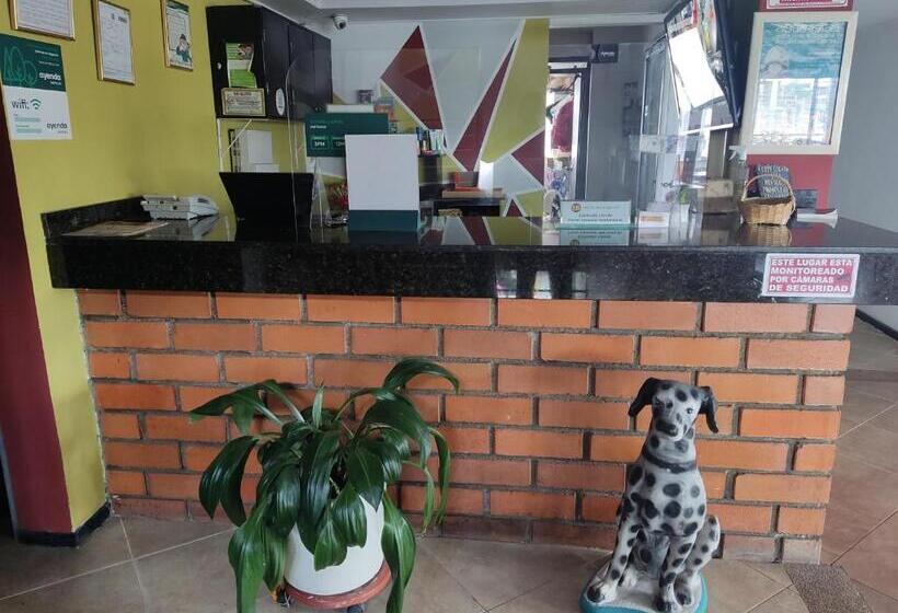 Отель Bolivariano