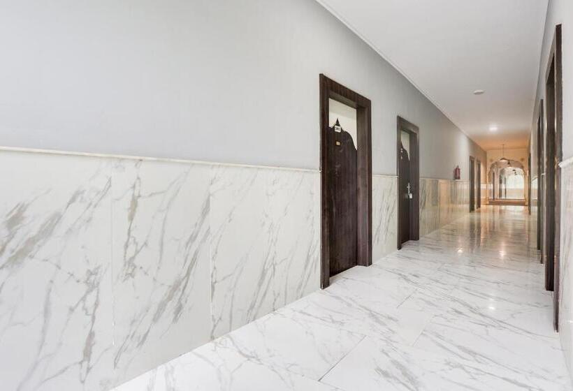 فندق Super Collection O Bhiwadi Formerly Ridgewood Palace