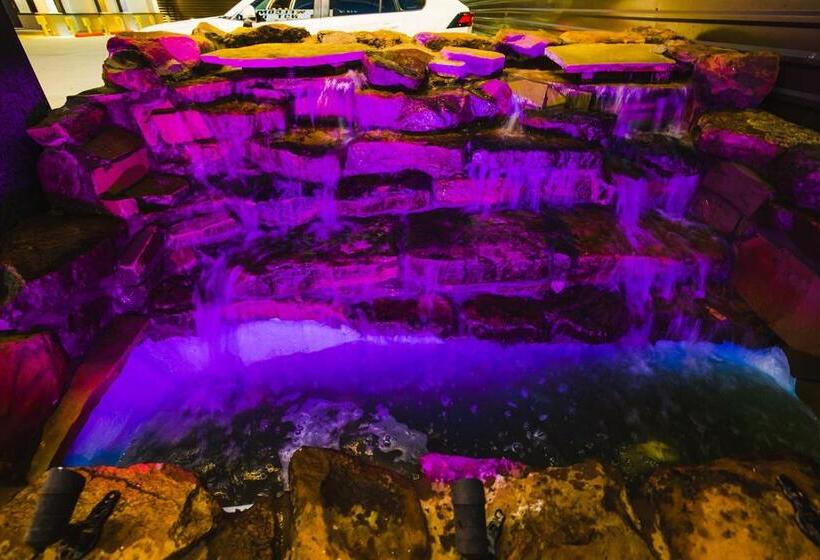 فندق Downtowner Inns Houston Downtown & Convention Center