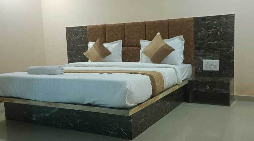 فندق Dreamland Chandkheda