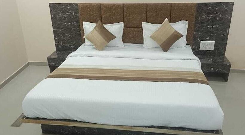 فندق Dreamland Chandkheda