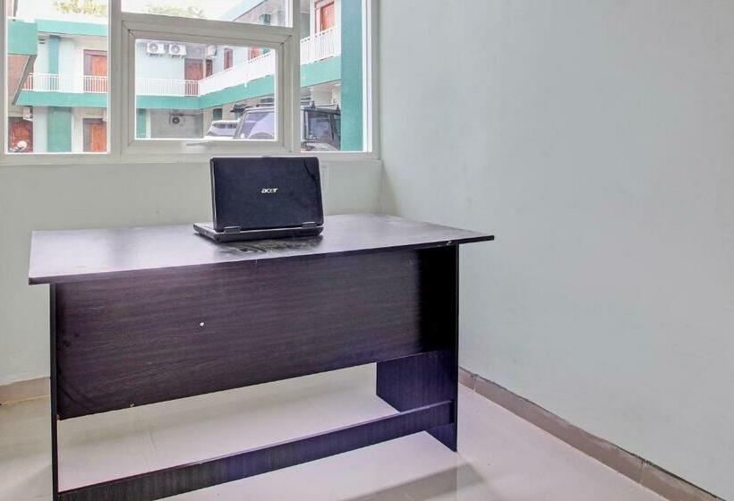 فندق Oyo 92428 Samudera Guesthouse