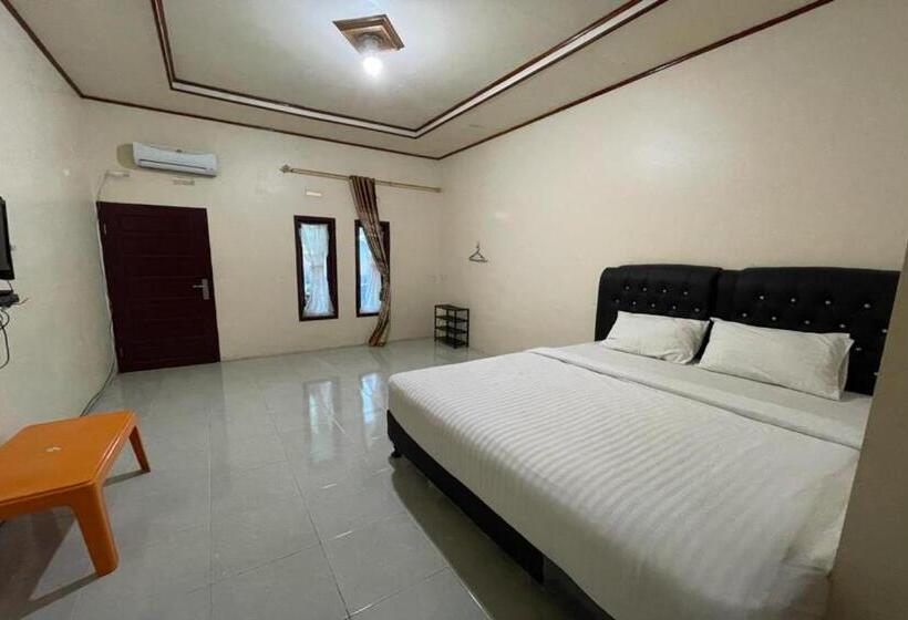 호텔 Oyo 92464 Efniati Homestay Syariah