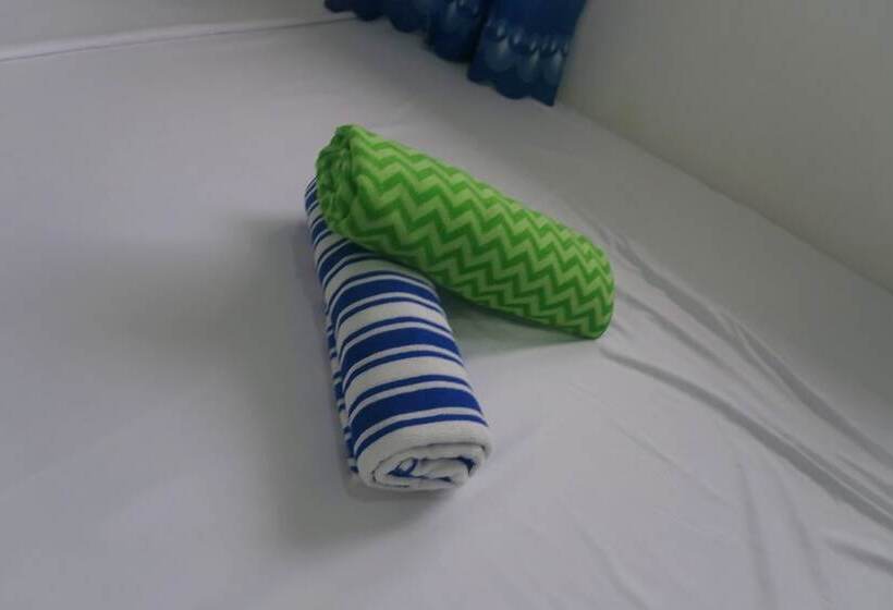 هتل Rosita S Cottages   Sakura