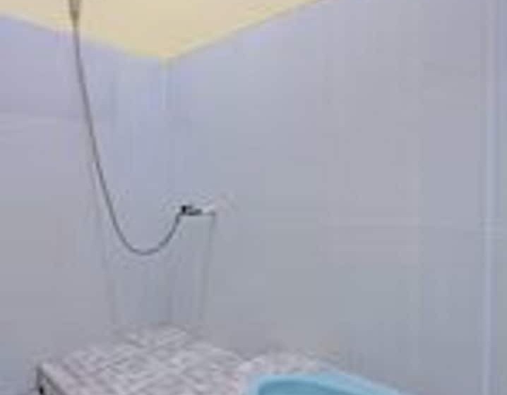 فندق Spot On 92434 Puri Kasih Guest House Syariah