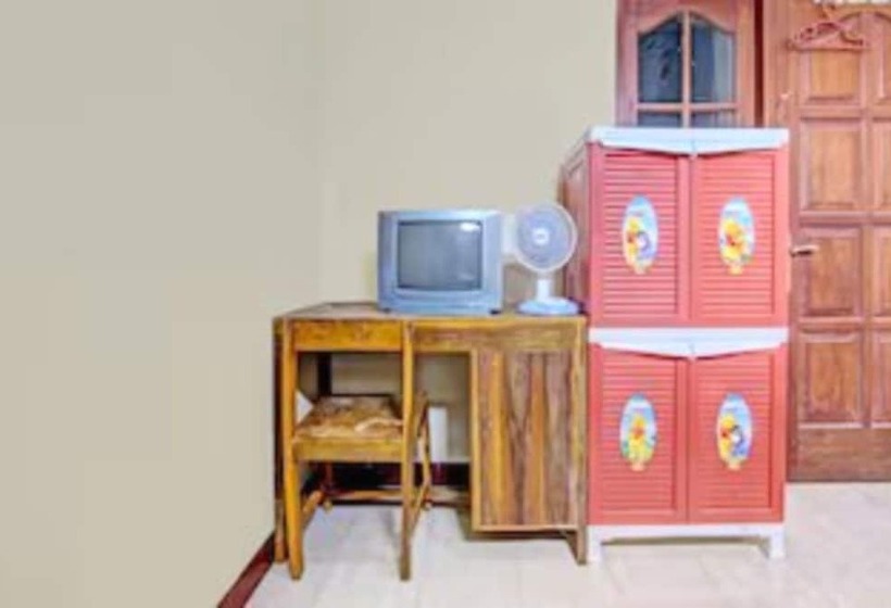 فندق Spot On 92434 Puri Kasih Guest House Syariah