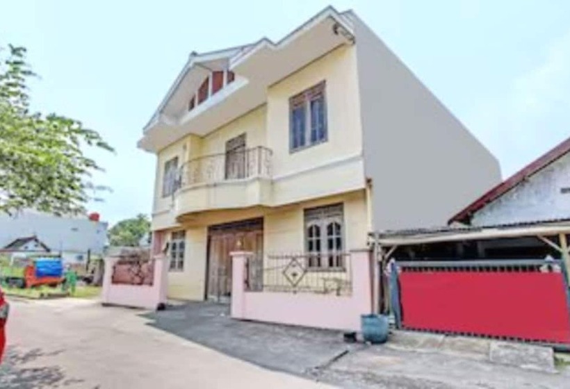 فندق Spot On 92434 Puri Kasih Guest House Syariah