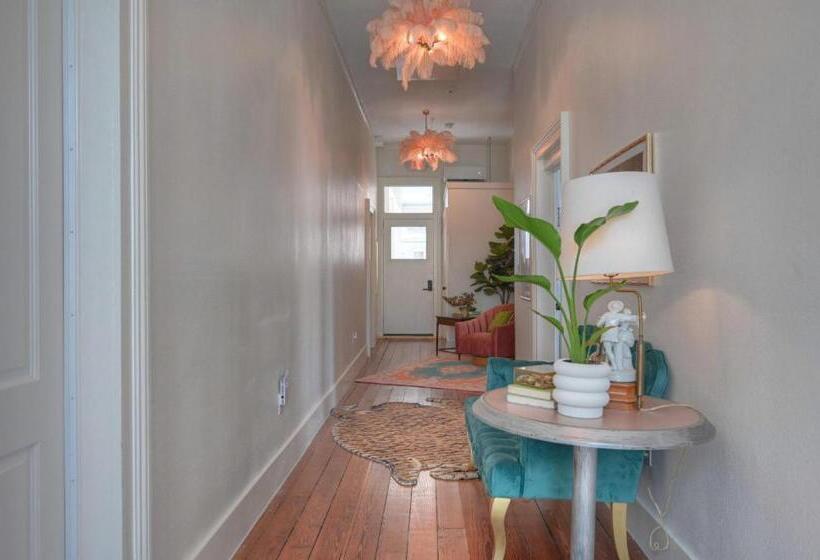 酒店 Sugars Inn Room #4