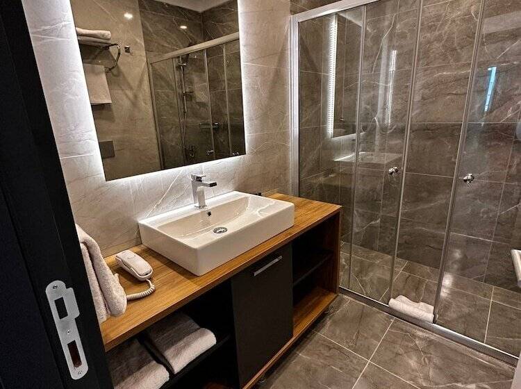 בית מלון כפרי Home Plus