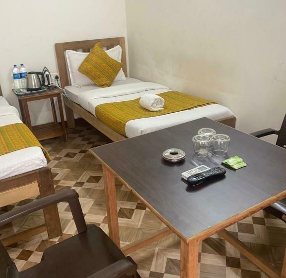 펜션 Calangute Beach Avenue