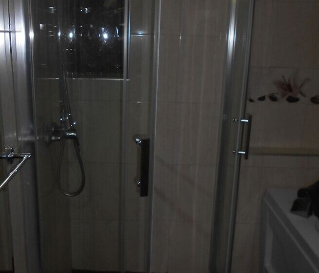 펜션 Hostal Cridmy