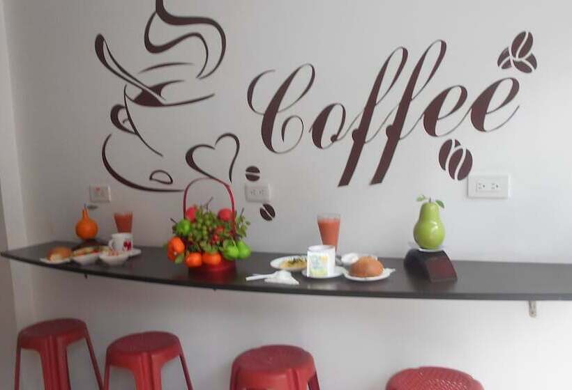 펜션 Hostal Cridmy