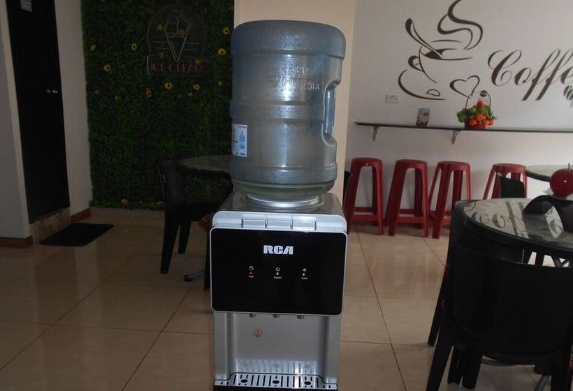 펜션 Hostal Cridmy