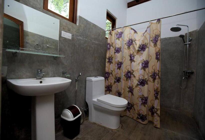 The Mastodon Valley Safari Resort