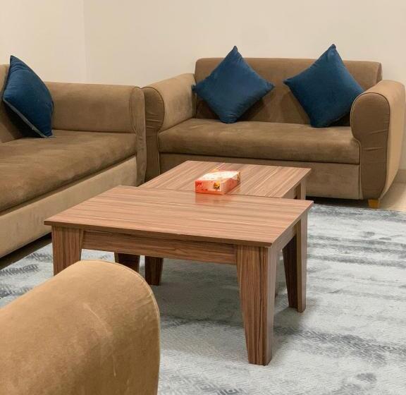 المنام بارك للشقق المخدومة