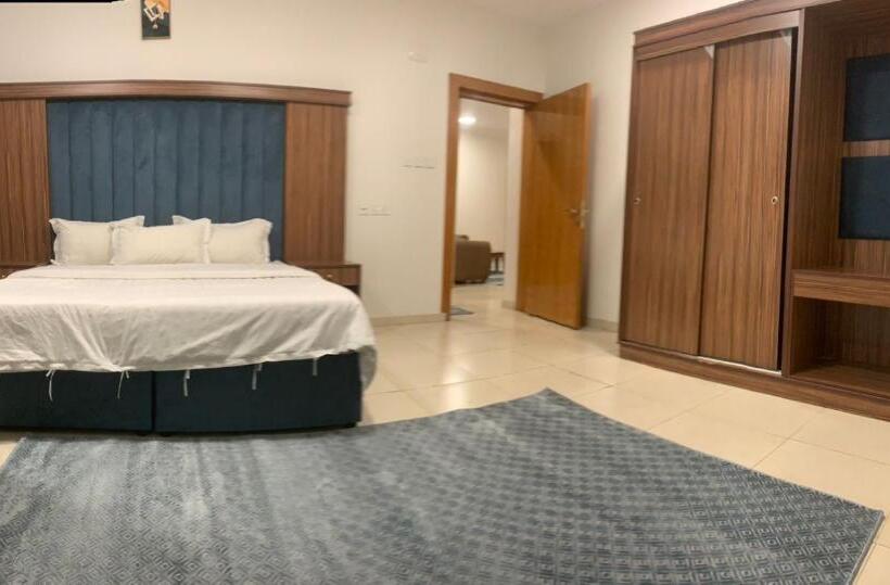 المنام بارك للشقق المخدومة