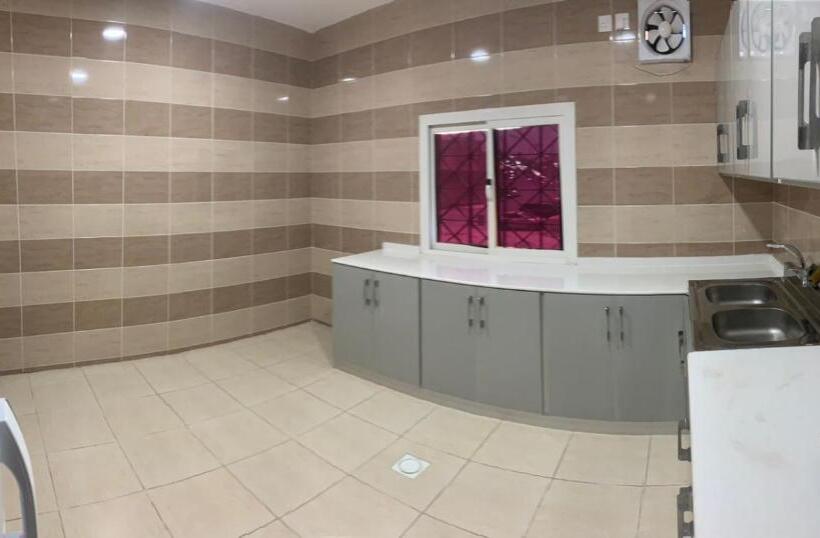 المنام بارك للشقق المخدومة