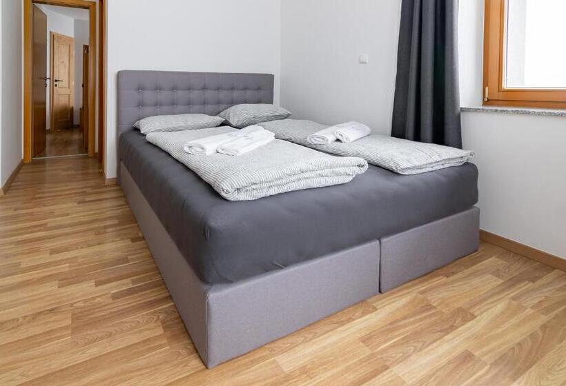 هاستل Ribniška Koča