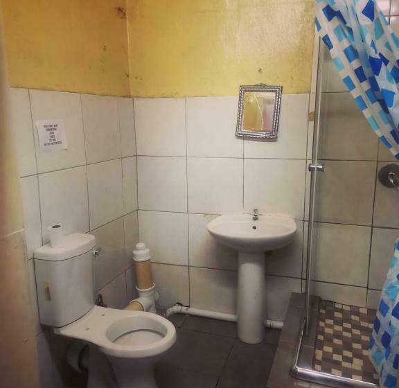 Общежитие Stay Inn Krugersdorp