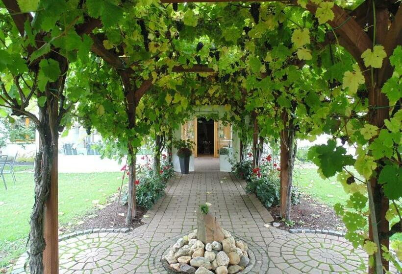 ユースホステル Weingut Lehnert Später