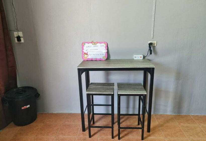 Almost Famous Hostel