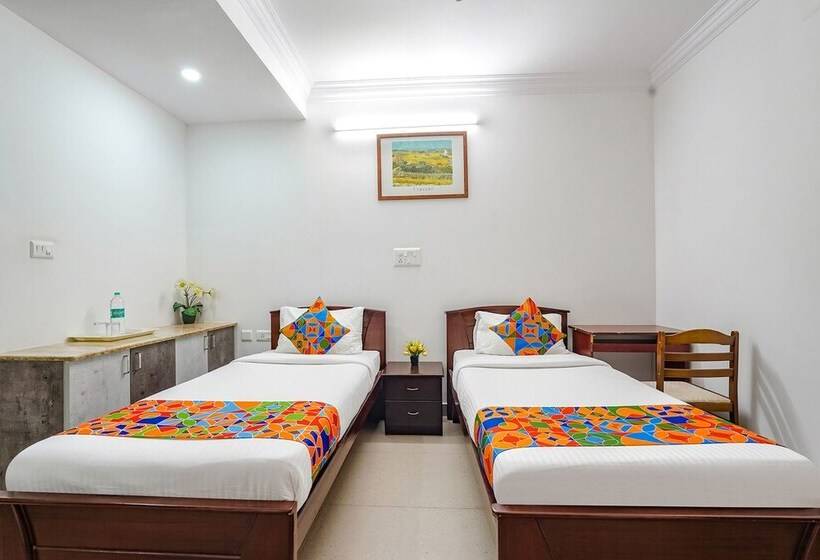 Fabhotel Om Residency