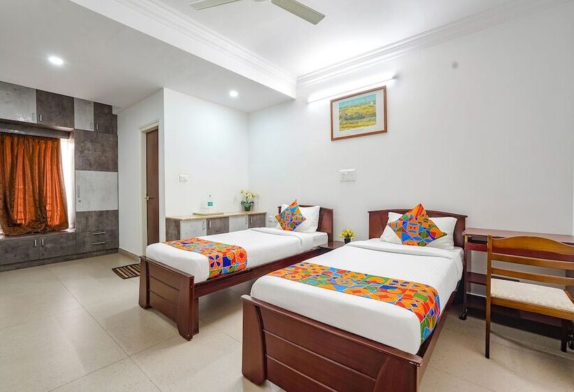 Fabhotel Om Residency