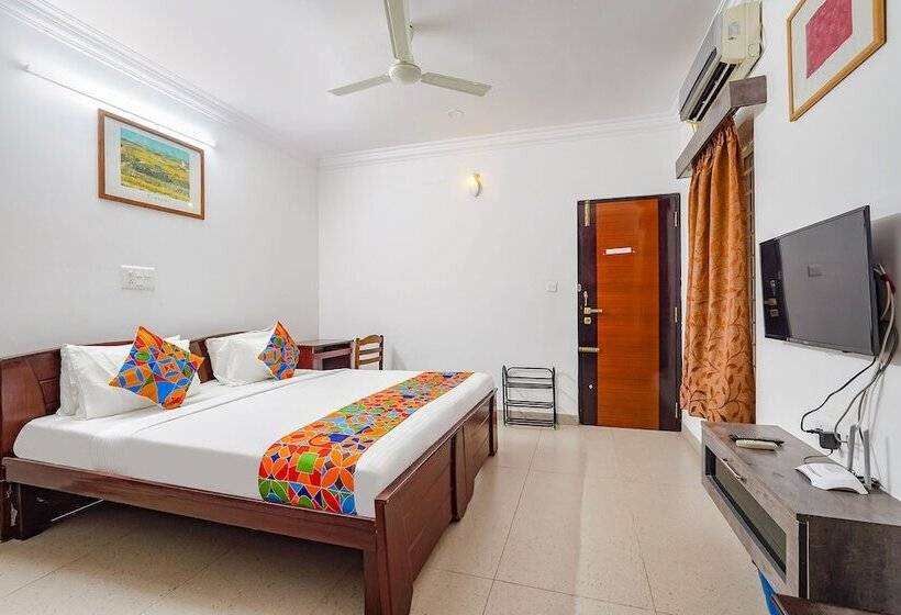 Fabhotel Om Residency