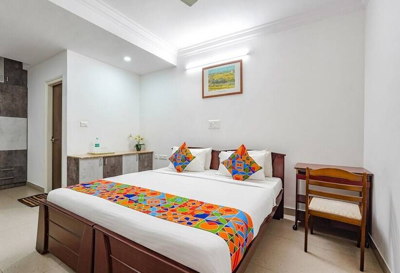 Fabhotel Om Residency