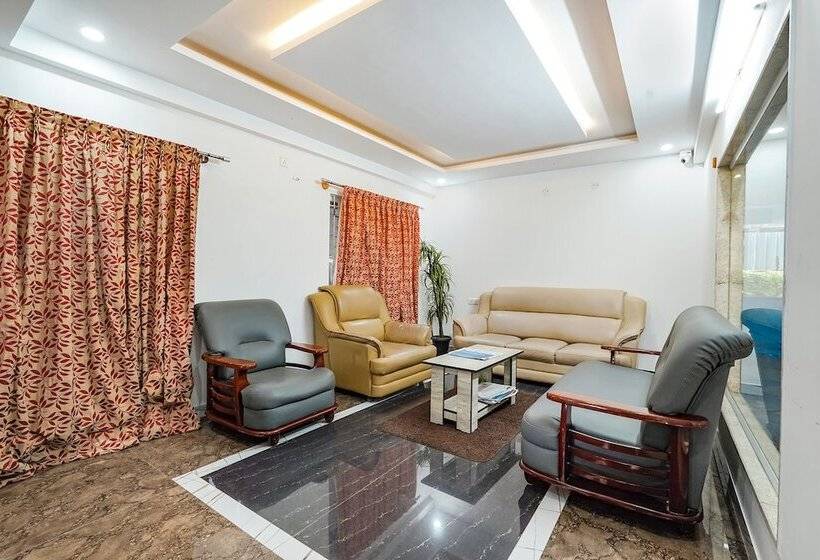 Fabhotel Om Residency