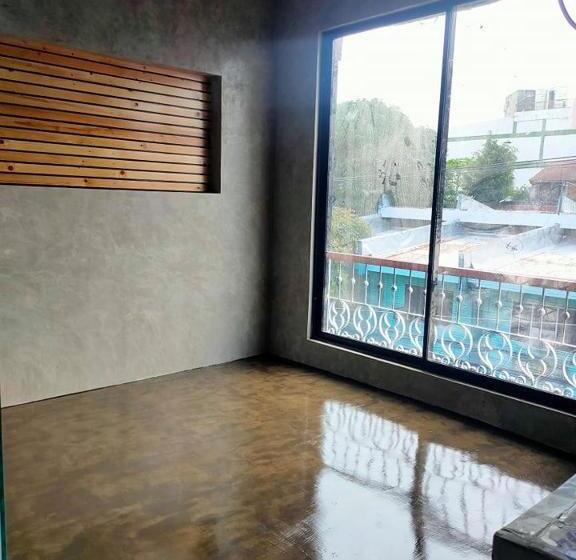 הוסטל Ramos Hello Stay Cebu