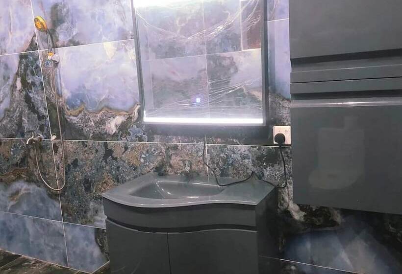 בית מלון כפרי Blue Palm Resort Ghana