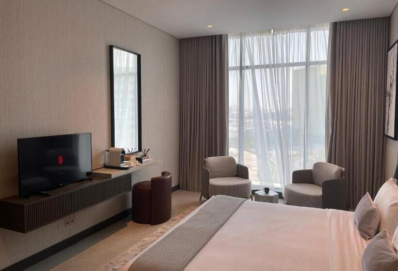 هتل Charthouse Bahrain