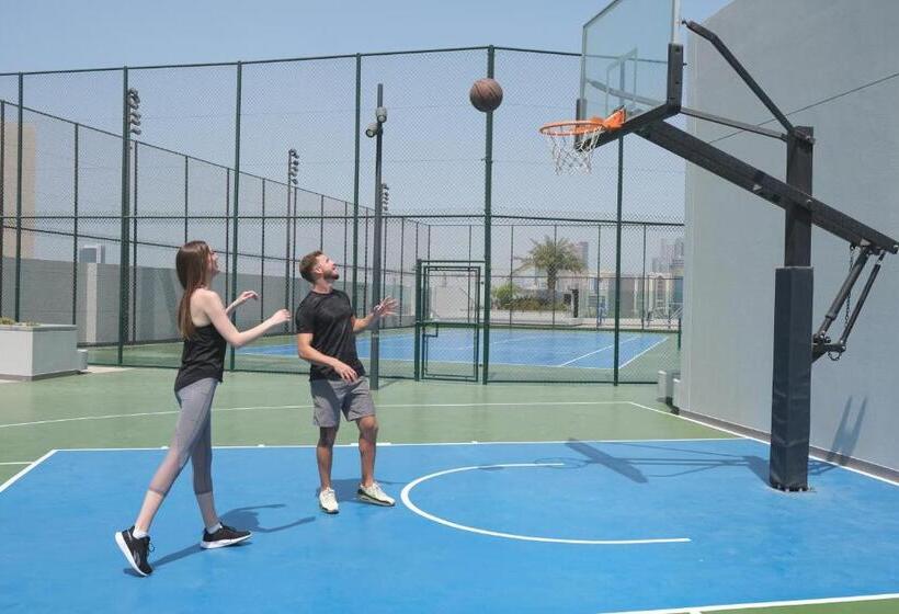 هتل Charthouse Bahrain