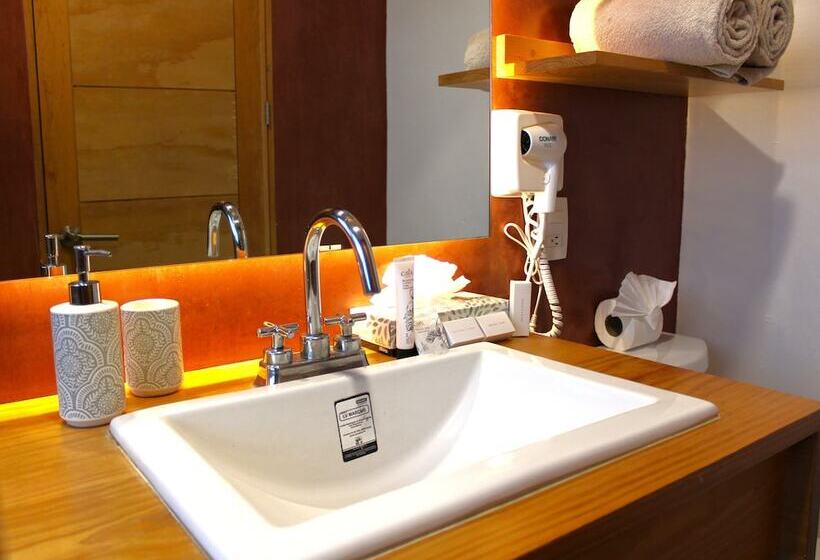 בית מלון כפרי Cozana Guest House