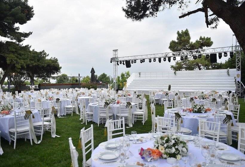 Отель Denizatı Plus