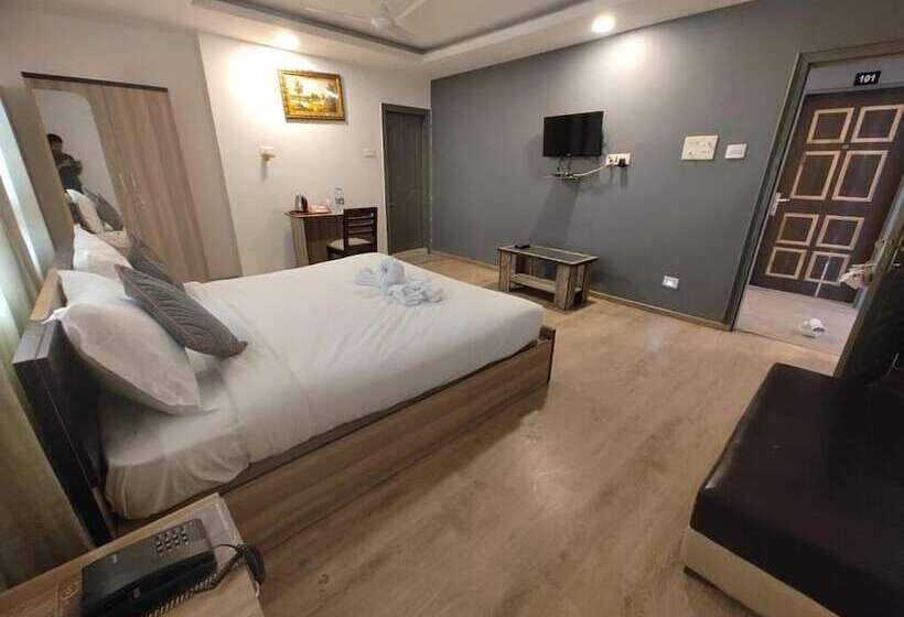 ホテル Grand Majesty