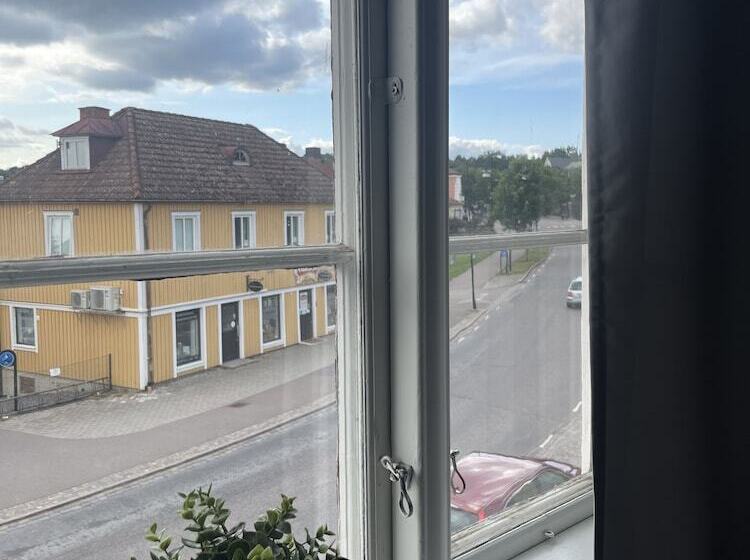 בית מלון כפרי L Vik