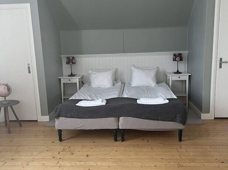 בית מלון כפרי L Vik