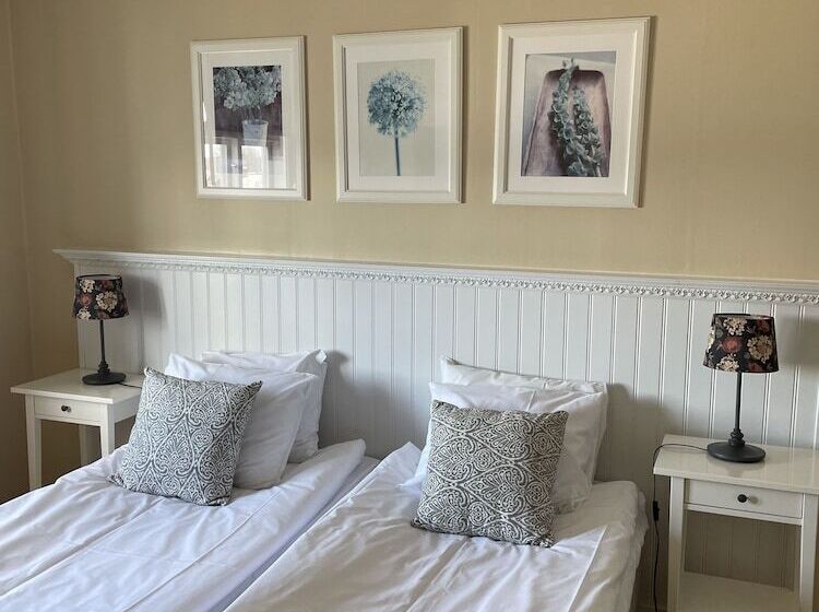 בית מלון כפרי L Vik