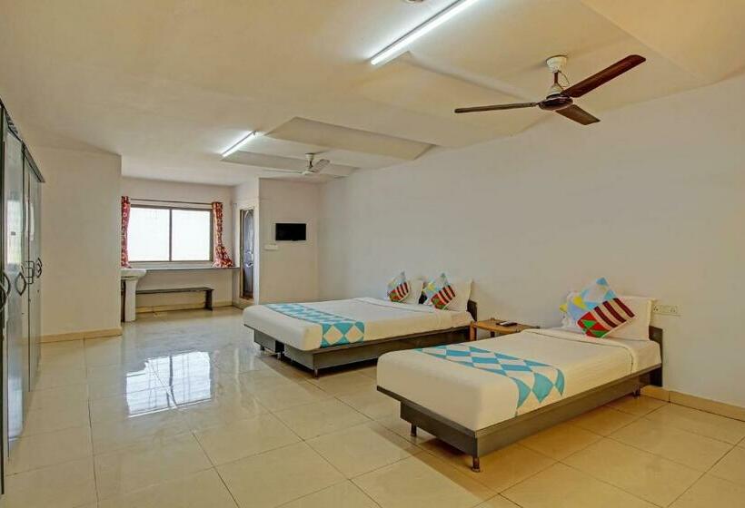 호텔 Oyo 81056 Ar Rooms