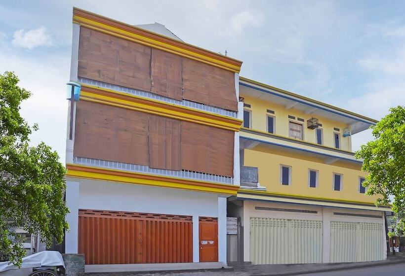 فندق Oyo 92416 Salsabila Homestay