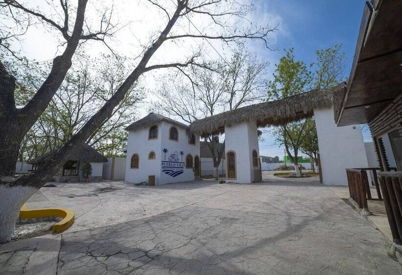 فندق Pueblo Viejo