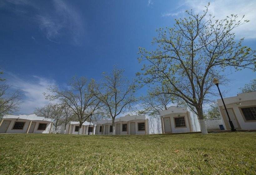 فندق Pueblo Viejo