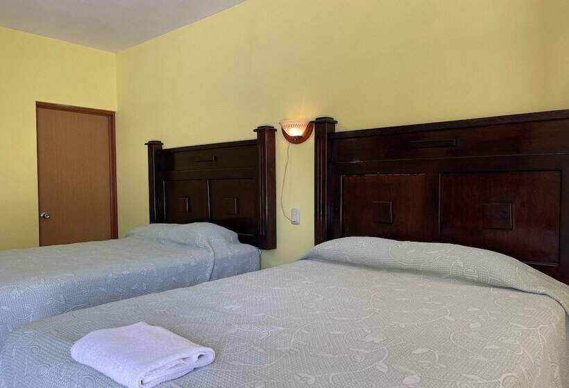 فندق Pueblo Viejo