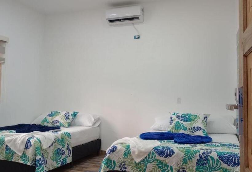 Отель Santa Fe Del Parque