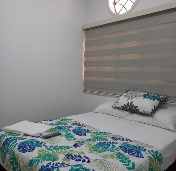 Отель Santa Fe Del Parque